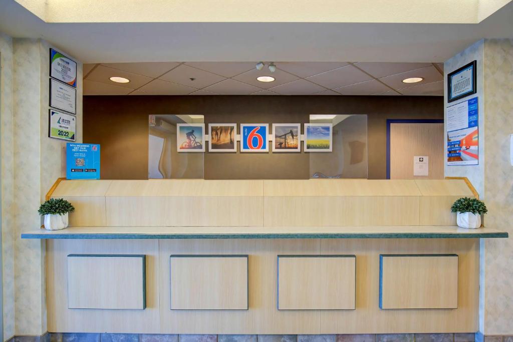 Motel 6-Grande Prairie, AB photo