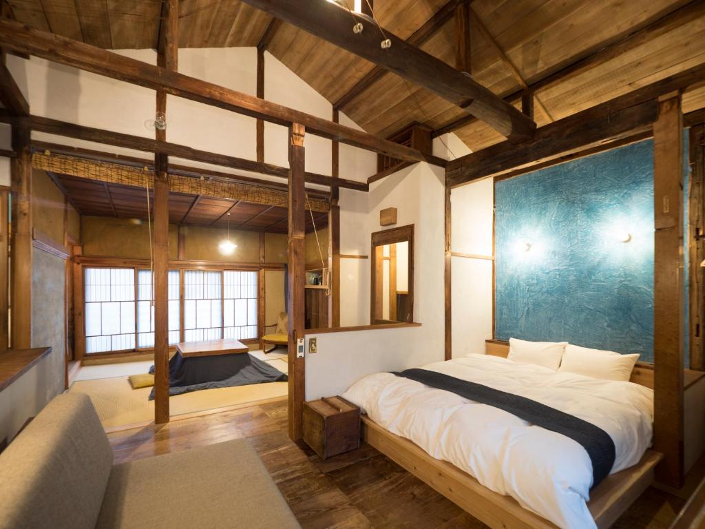 TOKYO LITTLE HOUSE