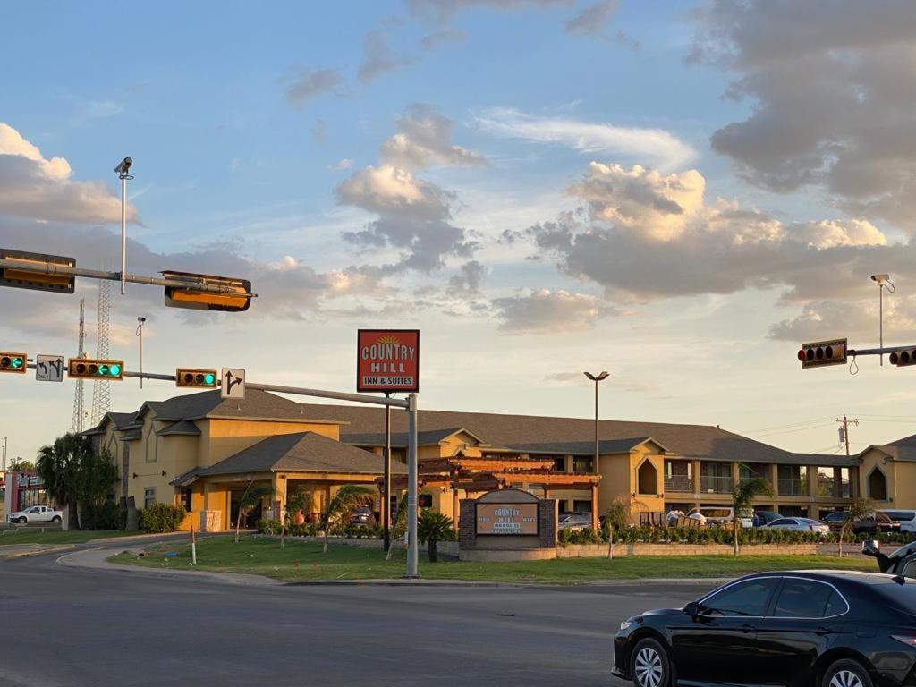 Country Hill Inn &amp; Suite Eagle Pass — Hotel in Eagle Pass (TX)