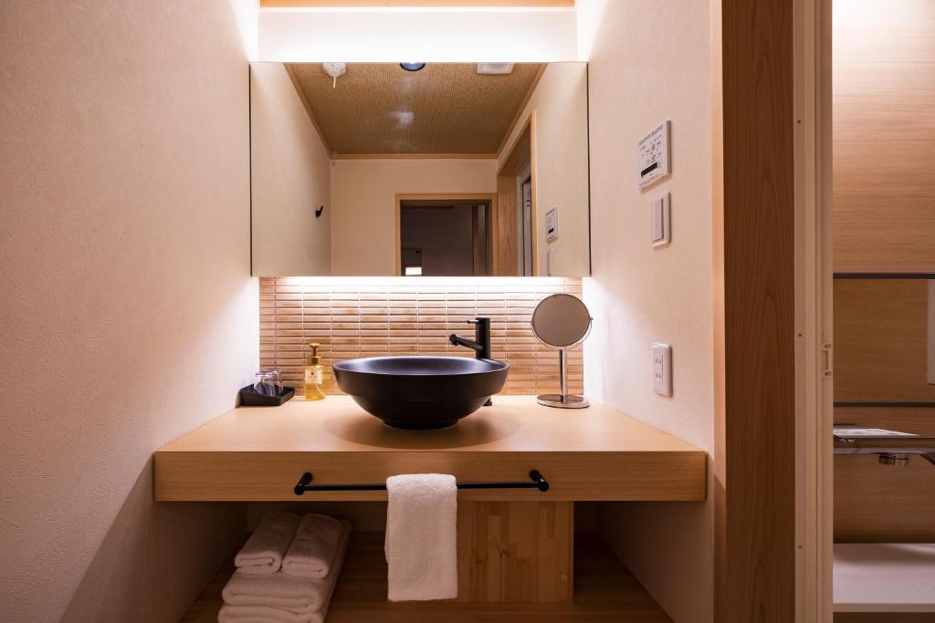 Rinn Tsukinowa East photo
