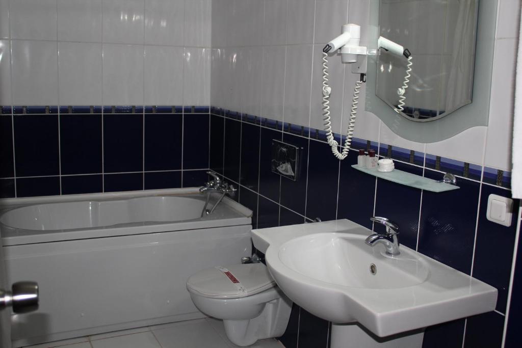 Herton Apart Hotel photo