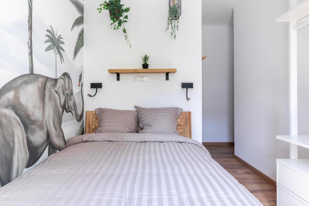 IQS Rooms - Chambre double avec salle de bain photo