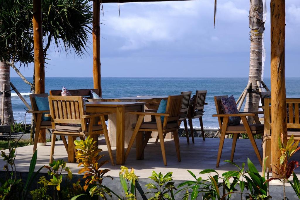 Wide Sands Beach Retreat photo