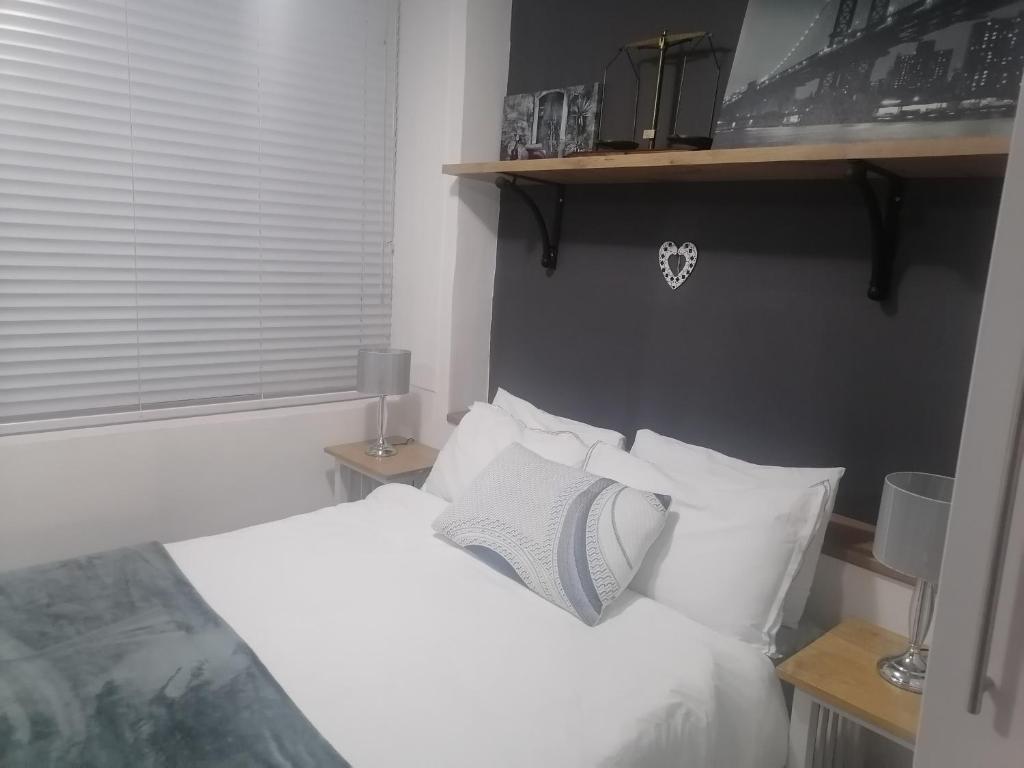 Boland Park Self Catering Apartment — Hotel in Cape Town