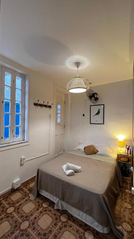 Single Room with Shared Bathroom