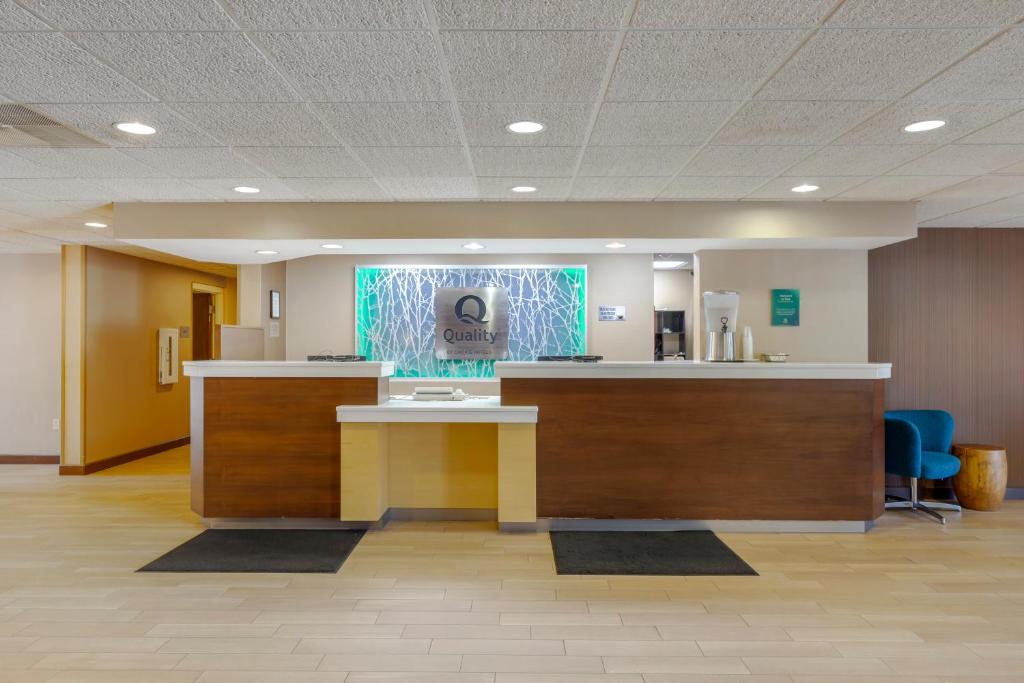 Quality Inn & Suites Sandusky photo