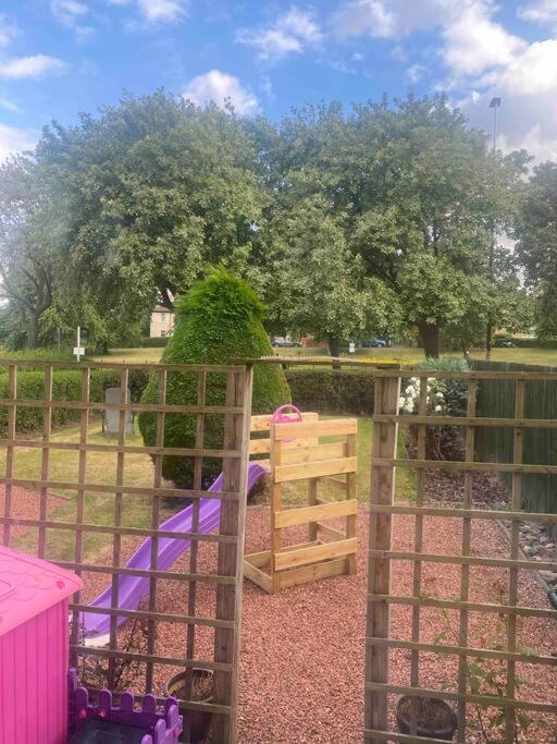 Lovely 2 Bedroom With Private Garden Edinburgh photo 6