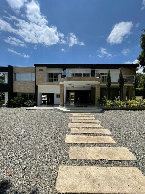 FINCA LUXURY SAN JERONIMO - 1