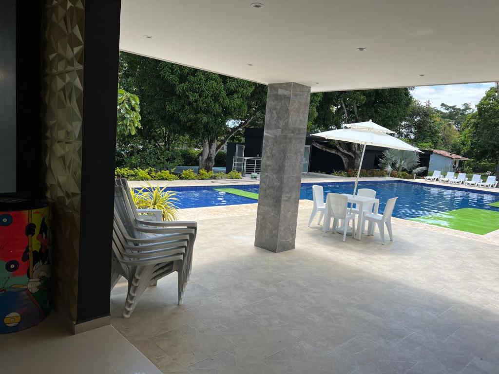 FINCA LUXURY SAN JERONIMO - 2