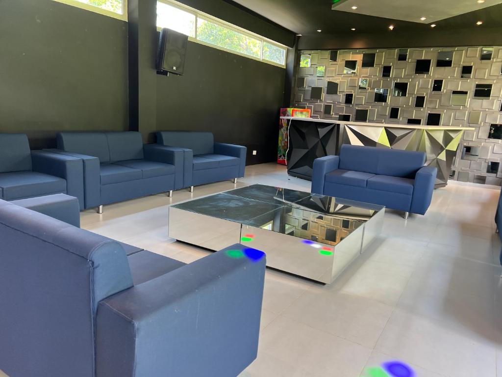 FINCA LUXURY SAN JERONIMO - 3