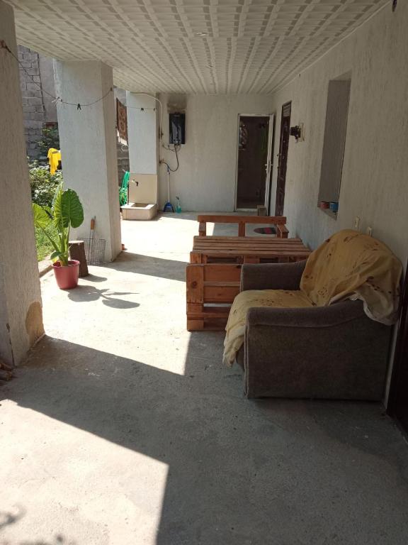 Cozy apartment in the centre of Kutaisi photo