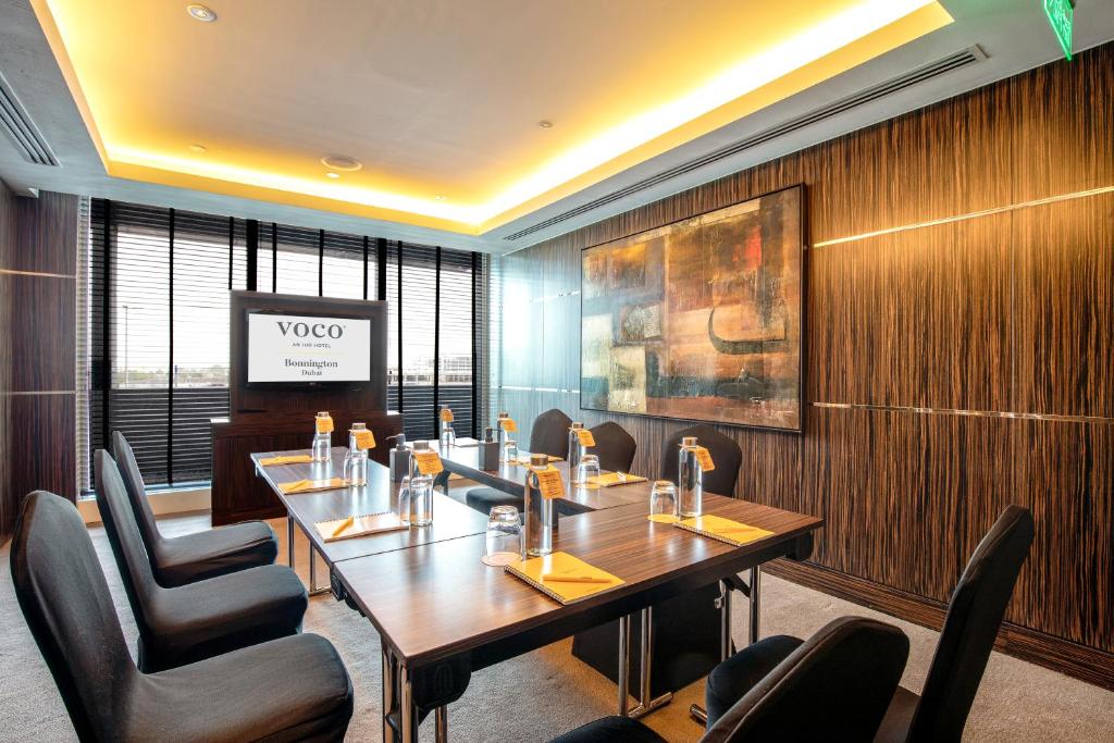 Highly rated by business travelers