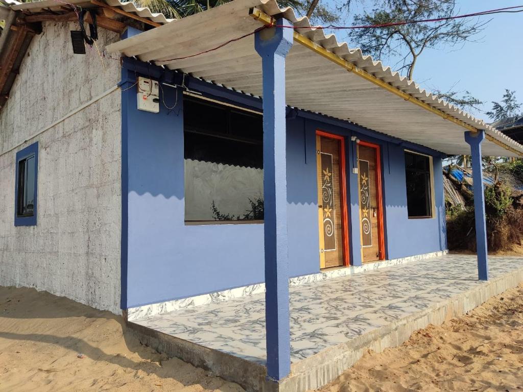 Wave n’ sea beach cottage photo