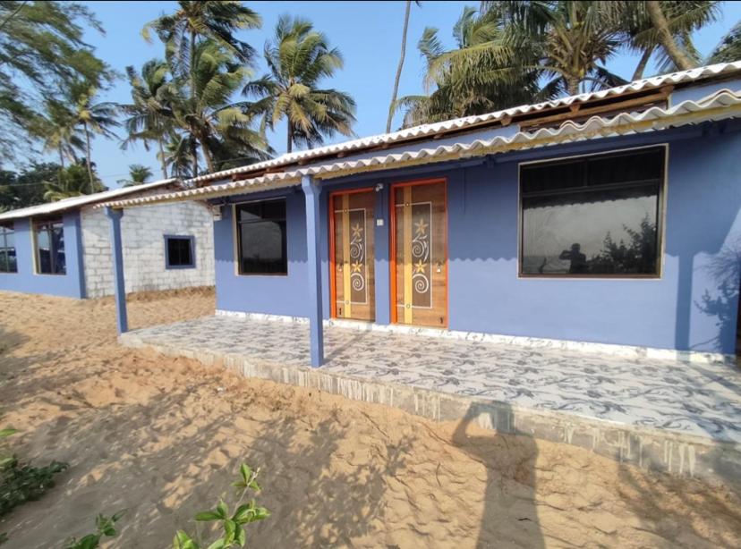 Wave n’ sea beach cottage photo