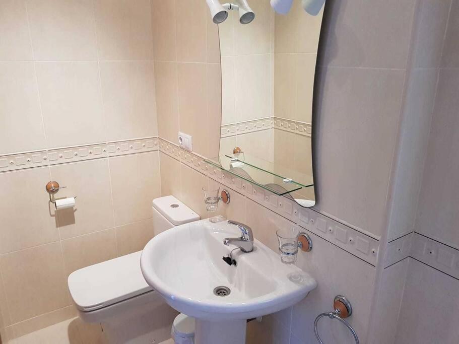 Stunning 2-Bed House in Nerja w. pool, a/c, garage - 2