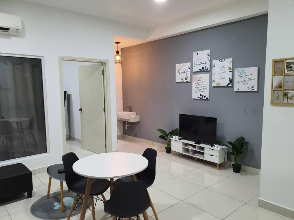 Arte Mont Kiara by iLuxHome photo