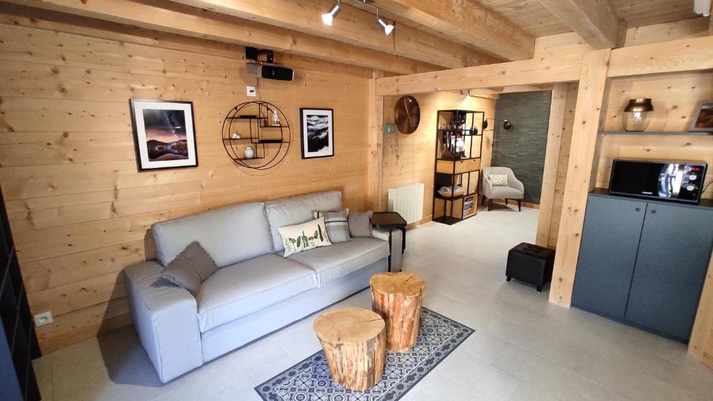 Valley Lodge - 3