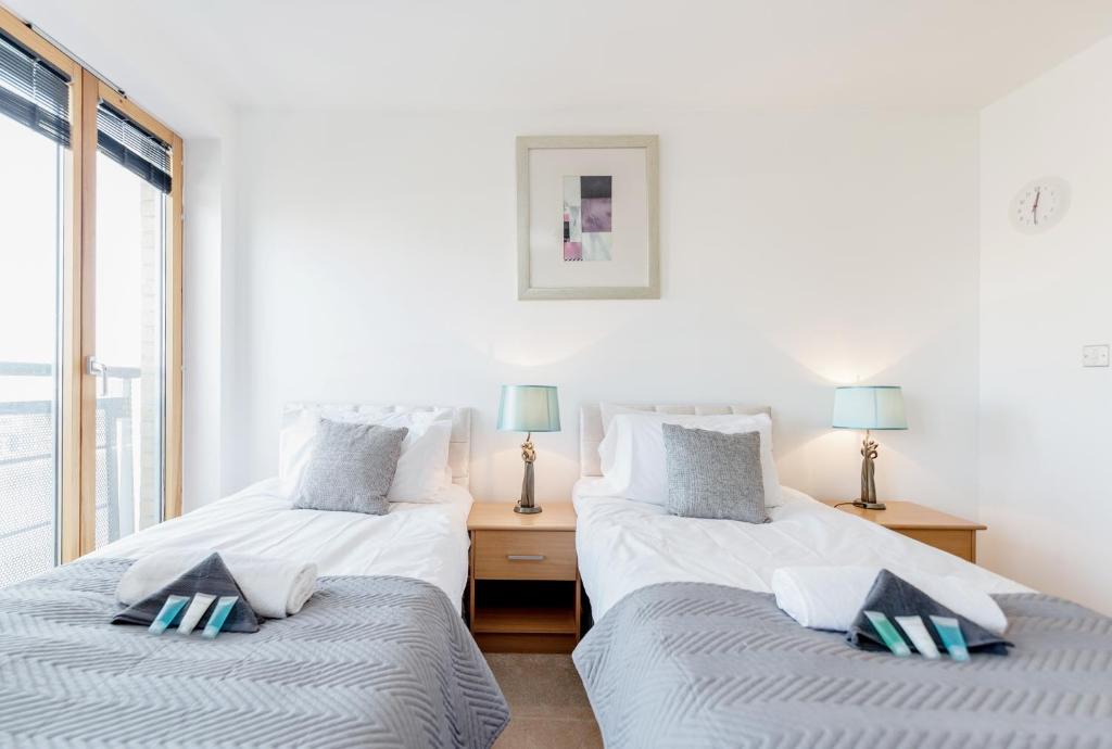 Premium Excel 3 & 2 Bedrooms photo