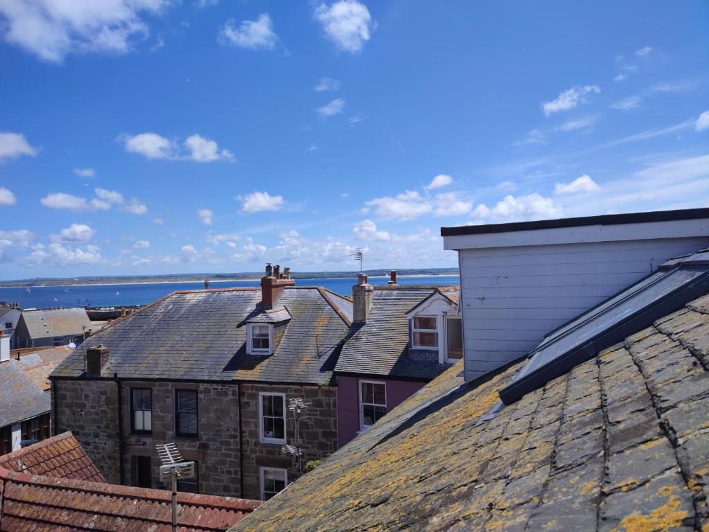 Cheerful Fisherman's Cottage, St Ives photo 7