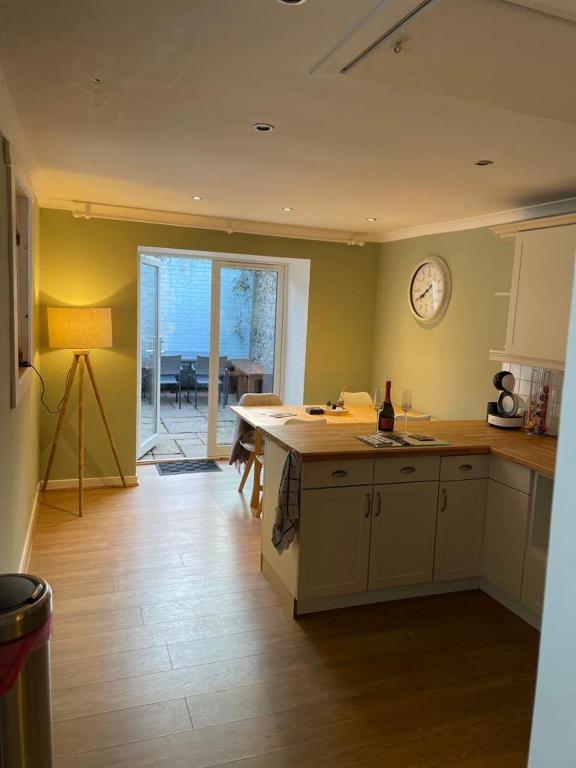 Pretty Ground Cottage in Comrie, Comrie