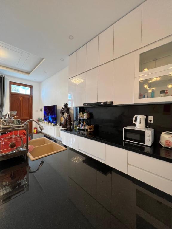 Aloha Homestay “4 bedrooms – 1 kitchen – 1 terrace”