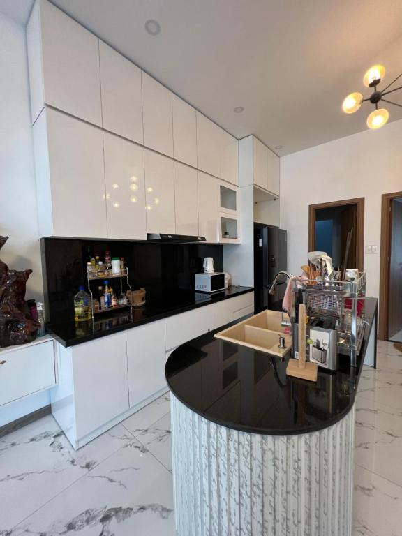 Aloha Homestay "5 bedrooms - 1 kitchen - 1 terrace"