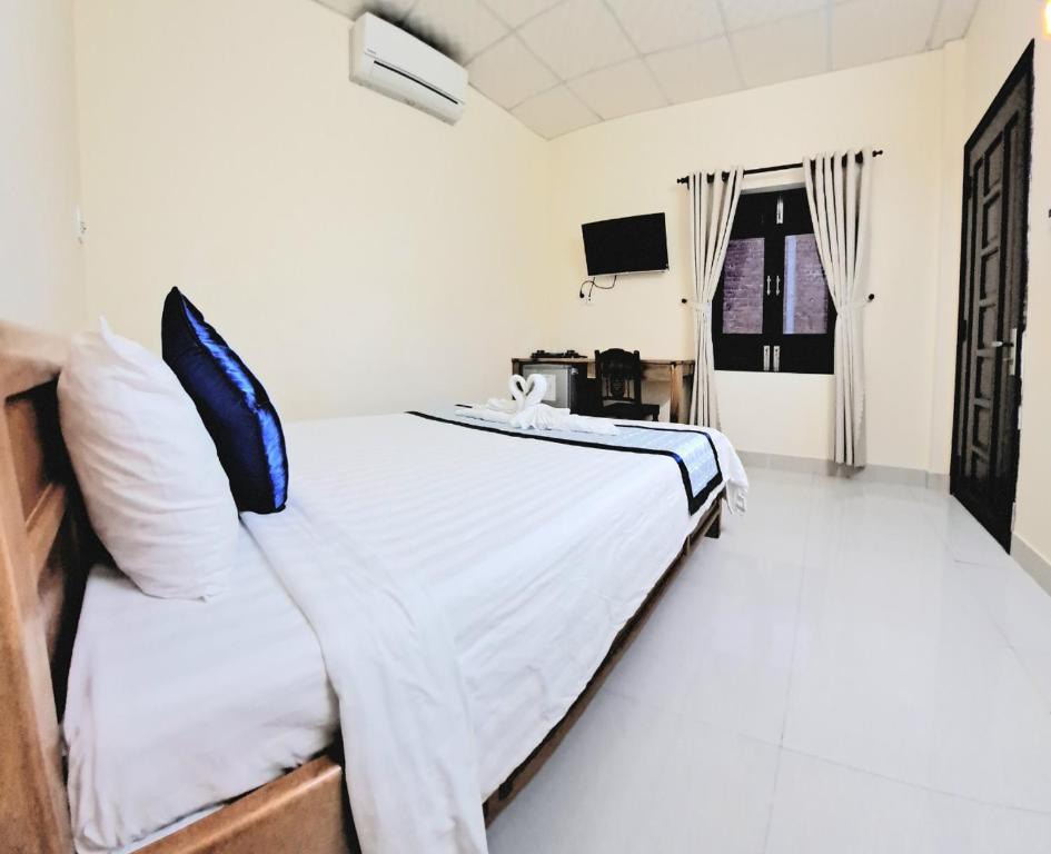 Blue Beach Homestay photo