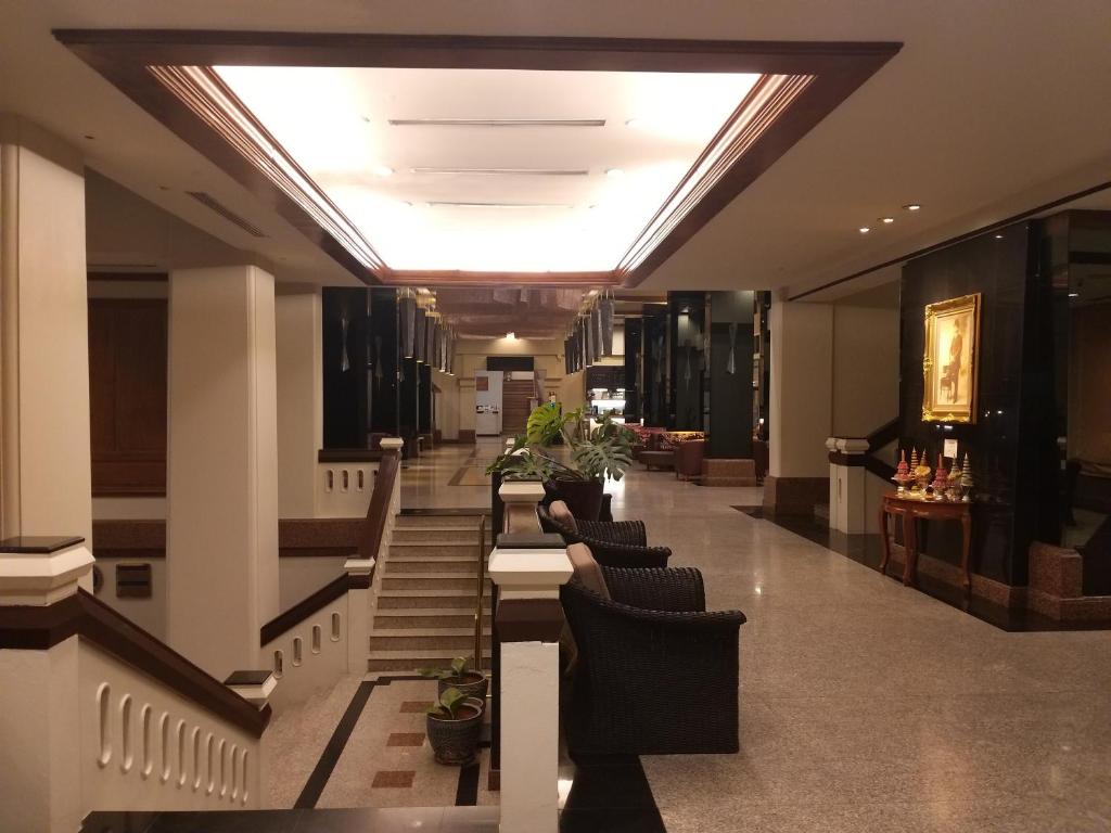 Lobby, Songphanburi Hotel in Suphan Buri