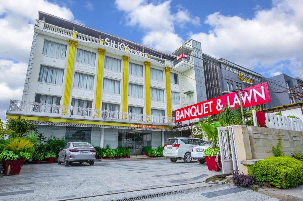 Silky Hotel & Resorts photo