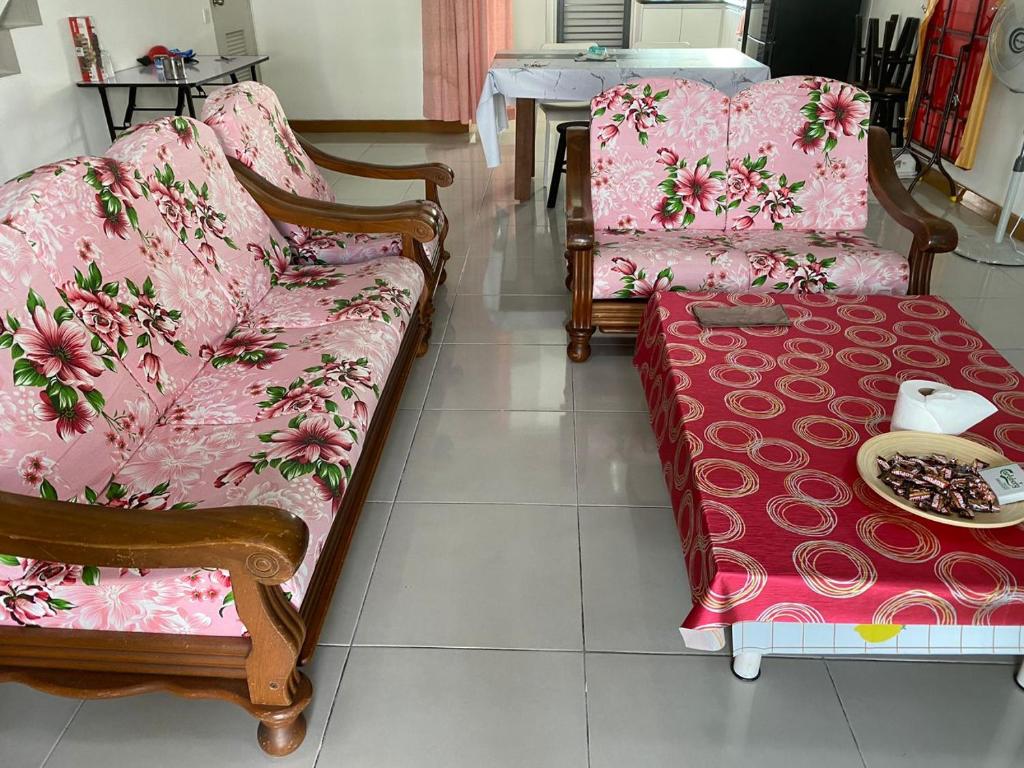 kuala selangor homestay skymirror firefly photo