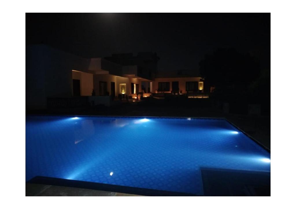 Devraj Villa 7BHK photo
