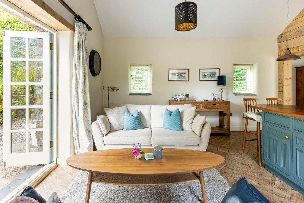 The Cow Shed Luxury Barn Moments From Narberth, Pembrokeshire