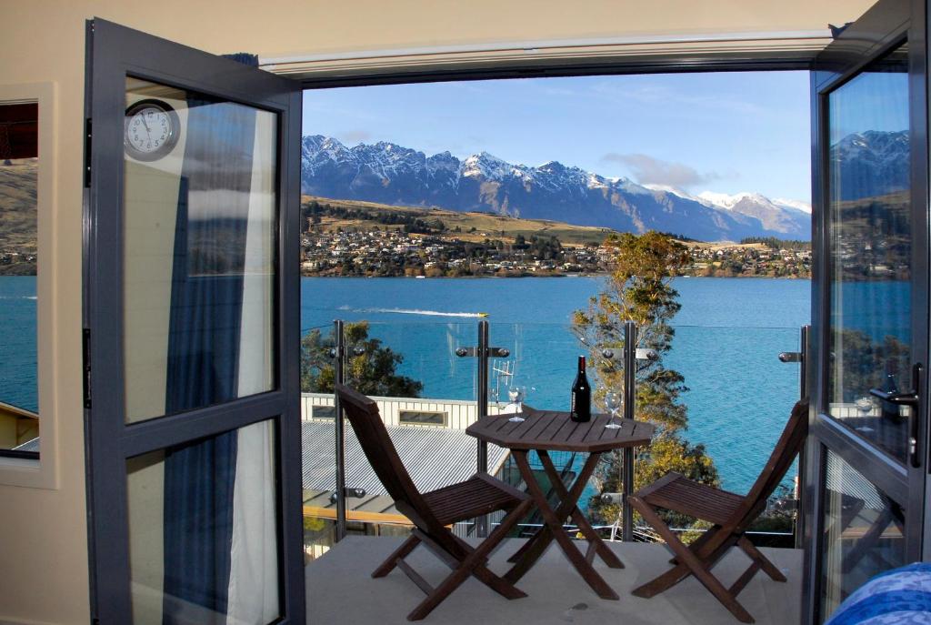 ระเบียง/ชานเรือน