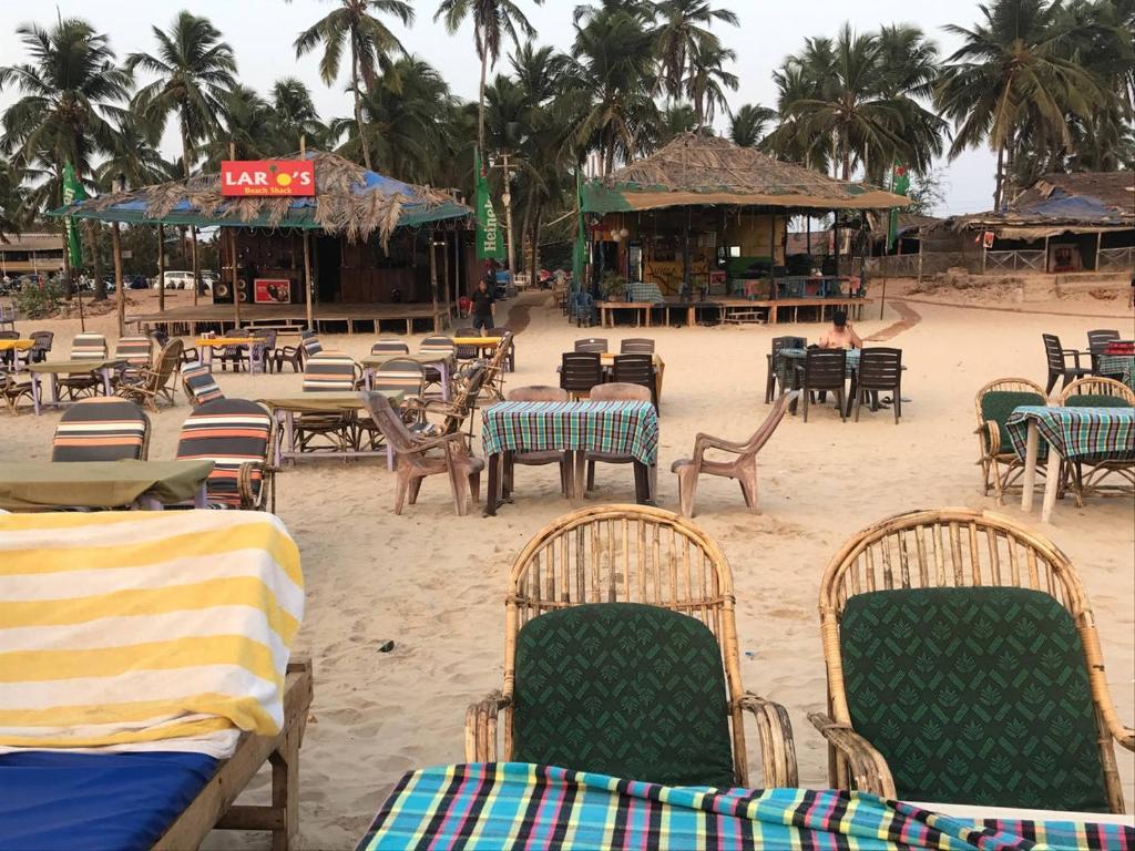 Baga Beach Cottage - A min away from Baga Beach photo