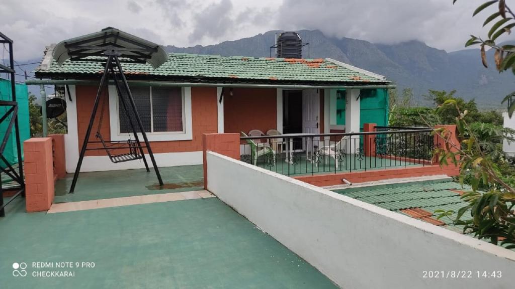 Red Carpet Cottage Masinagudi By Lexstays photo
