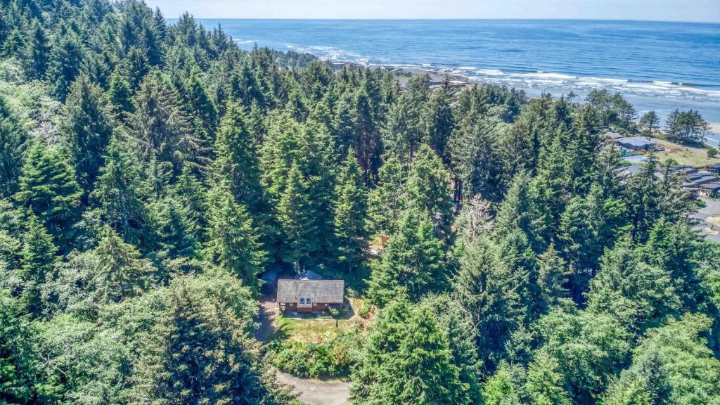Guinevere's Cottage — Hotel in Yachats (OR)
