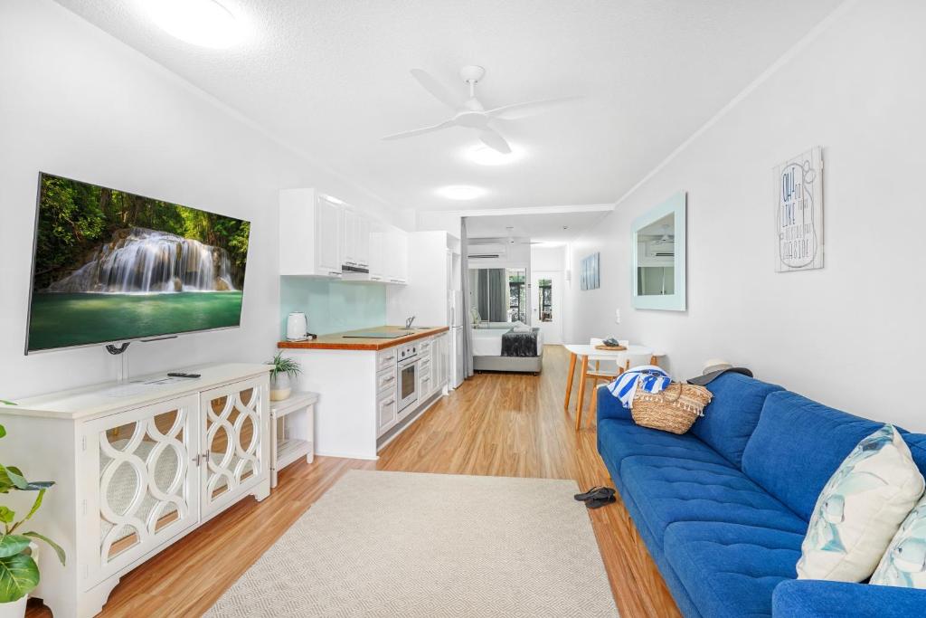 Cairns Amaroo At Trinity Additional