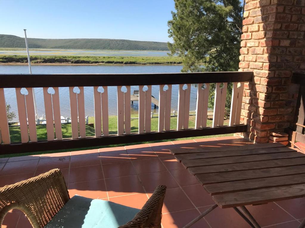 Riverfront Homestay photo