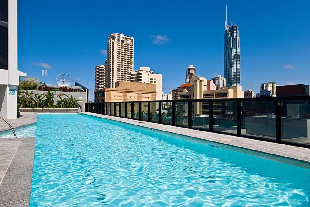 Circle on Cavill Surfers Paradise MID WEEK MADNESS DEAL - Q Stay photo