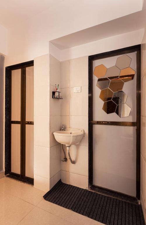 CollarCamp 1BHK Apartment photo