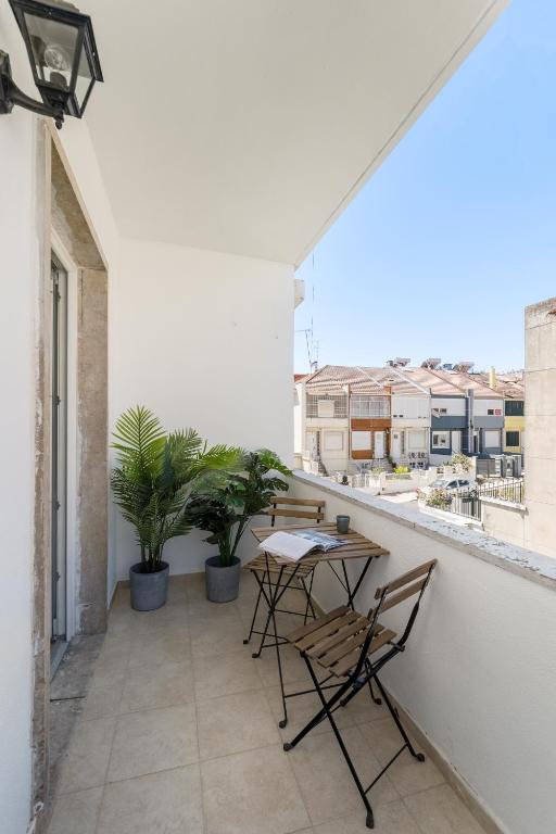 Casa Boma Lisboa - Shining & Spacious Apartments With Balcony - Alvalade I photo