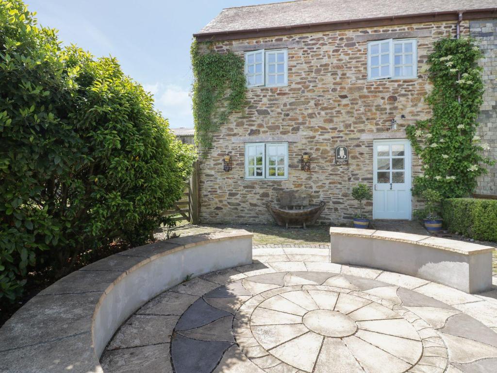 Owls Roost, Saint Goran