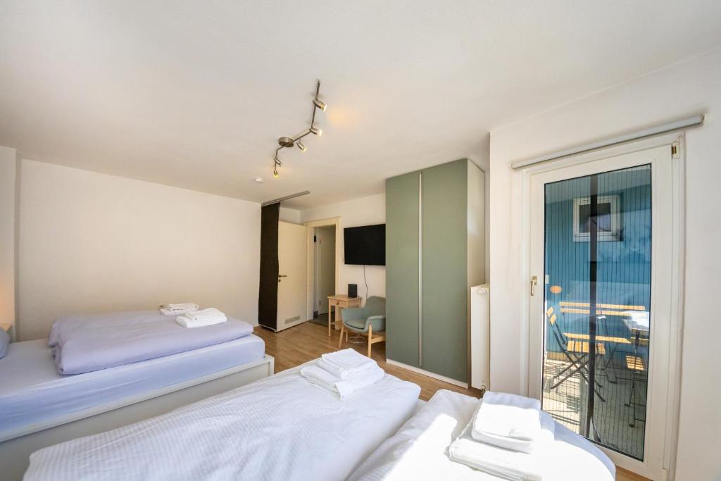 Apartment mit Balkon und Festungsblick - 5