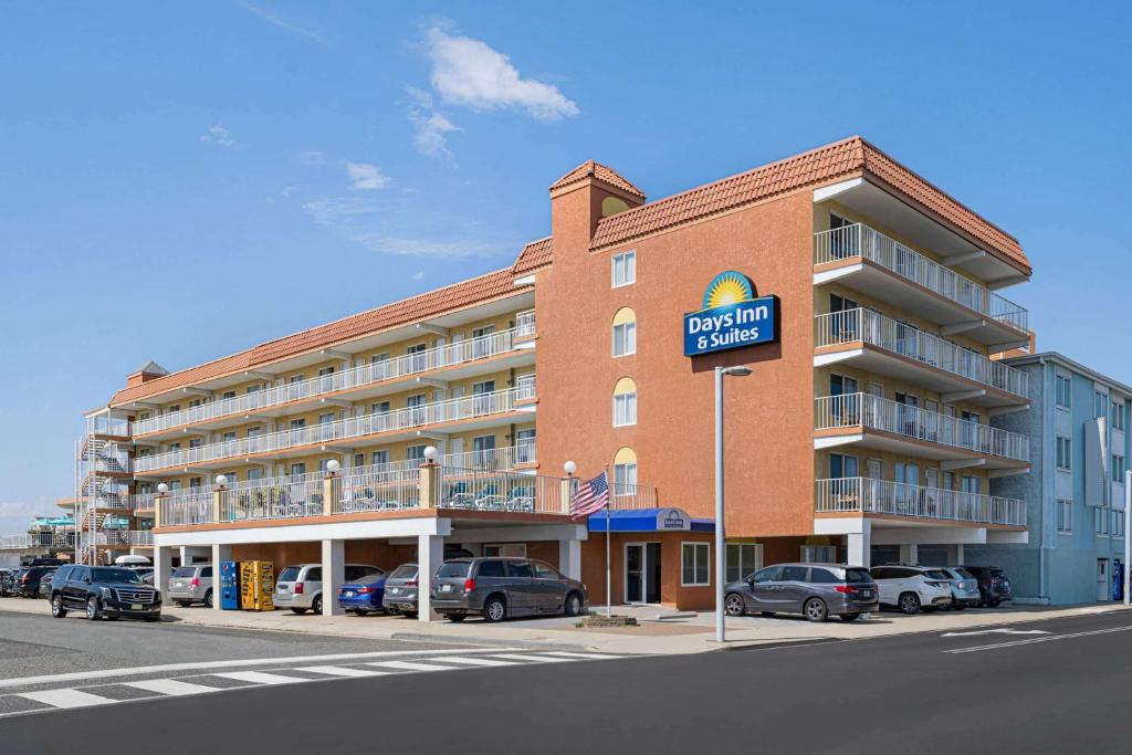 Days Inn & Suites by Wyndham Wildwood photo