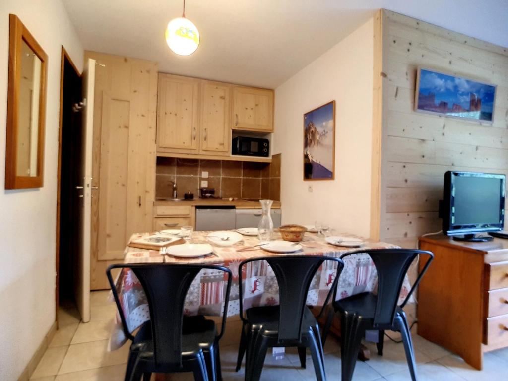 Appartement cosy au pied des pistes avec balcon, 6 pers - FR-1-344-767 - 5