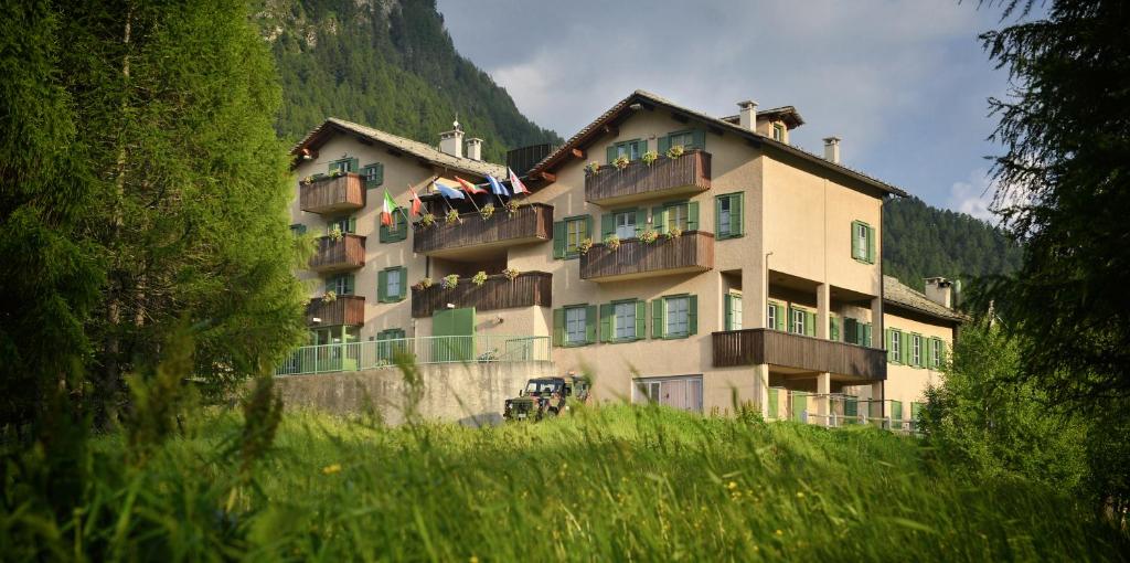 Albergo Casa Alpina San Luigi - 1