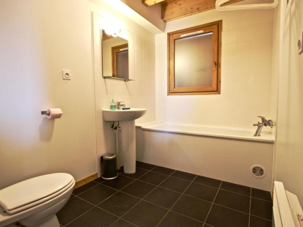 Chalet spacieux à Chamrousse pour 8 personnes sur 3 niveaux - FR-1-549-107 - 4