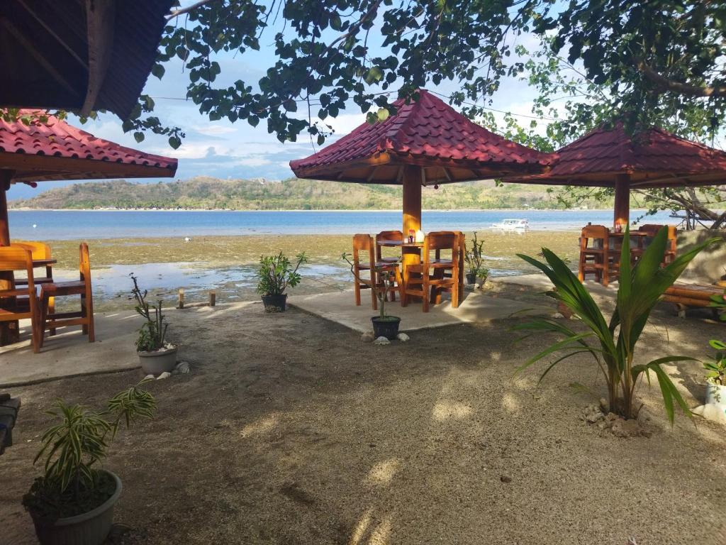 Pelangi homestay bungalow Gili Gede