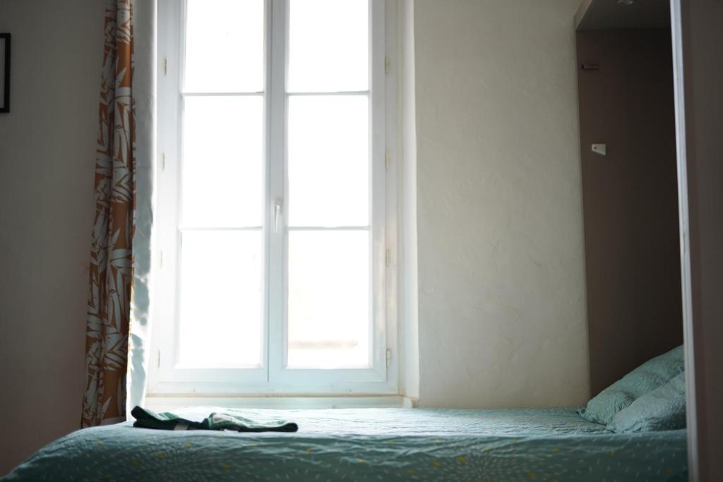 Logement Cosy avec stationnement gratuit - 4