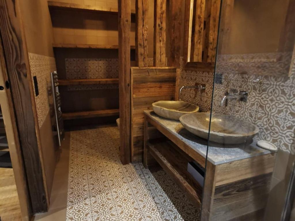 Chalet de luxe aux Gets avec jacuzzi et animaux admis, proche pistes - FR-1-598-89 - 2